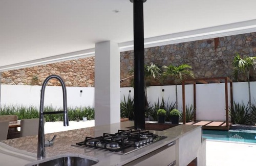Itacorubi Maison | High standard house with pool - Florianópolis
