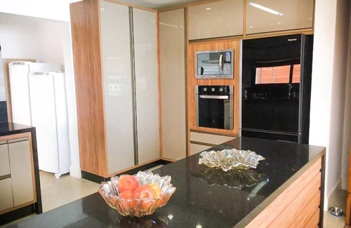 Maresias Maison | High standard house on the sand in a closed condominium