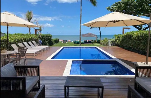 Maresias Maison | High standard house on the sand in a closed condominium