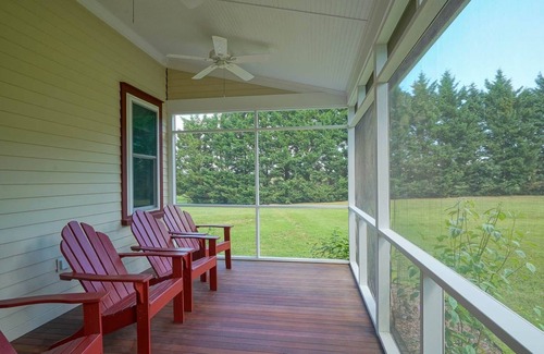 Still Pond Maison | High Tide Haven Suite