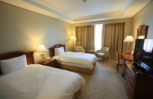 Sabuk Station Balnéaire | High1 Grand Hotel Main Tower