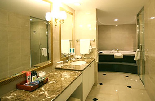 Gohan Hôtel | High1 Palace Hotel & CC