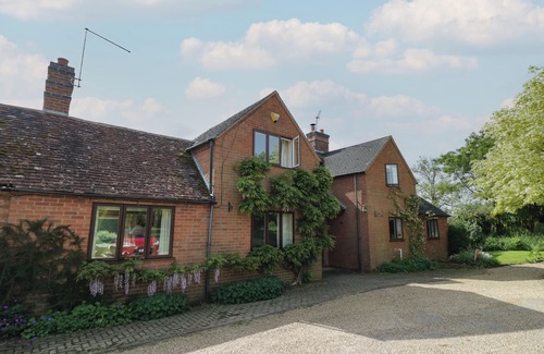 Stratford-upon-Avon Cottage | Highcroft, STRATFORD-UPON-AVON