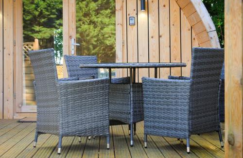 Bishop's Stortford Chalet De Ski | Highgate Cabin