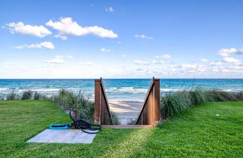 Highland Beach Maison | Highland Beach Palace