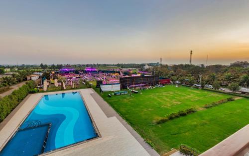 Kolhapur Station Balnéaire | Highland Club with Swimming Pool-GYM