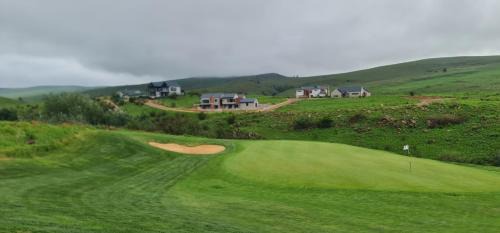 Dullstroom Maison | Highland gate Golf estate Mountain view 780