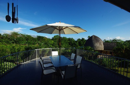 Apia Maison | Highland Hideaway au-dessus d'Apia niché dans votre propre petite vallée privée