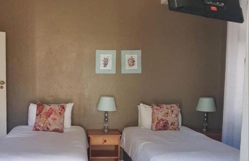 Dullstroom Maison | Highland Rose Country House Spa