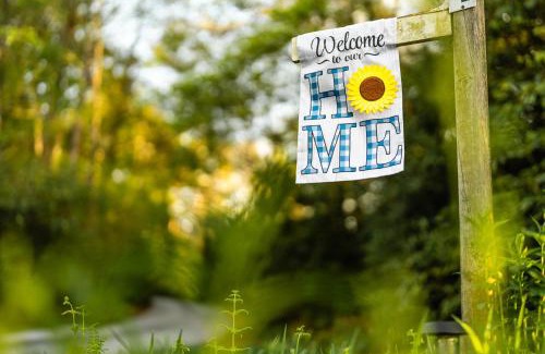 Highlands Hills Maison | Highlands Escape with Views 5 Min to Downtown