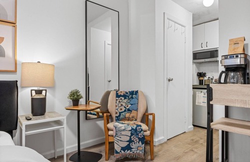 Midtown West Appartement | Highly Recommended Studio Near Times Square