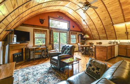 East Branch Maison | Hike and Fish Delaware River Cabin with Views