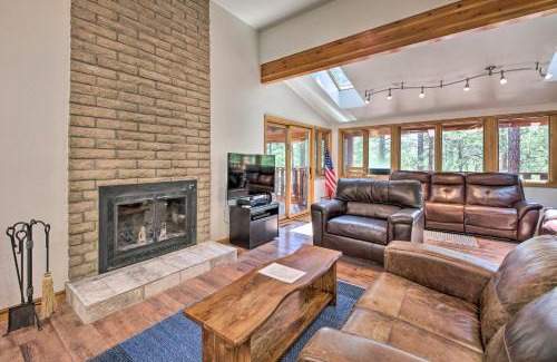 Greer Maison | Hike, Bike and Ski, 12 Mi to Slopes Serene Cabin