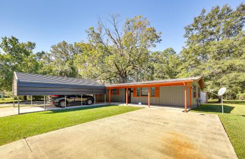 Pine Bluff Maison | Hike, Golf and Fish Pine Bluff Retreat