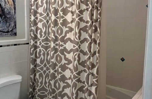 Austin Appartement | Hill country Studio, easy access to Downtown and Airport