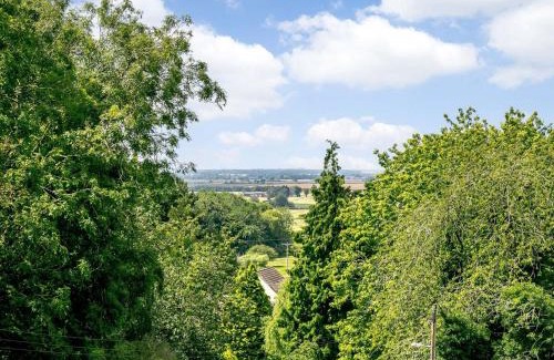 Gainsborough Maison | Hill Crest Lodge 1