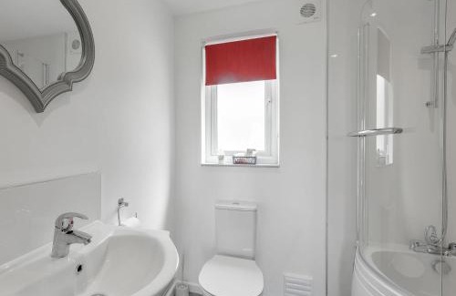 Gainsborough Maison | Hill Crest Lodge 1