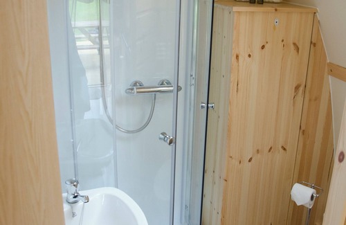 Leighton Buzzard Autre | Hill Farm and Orchard