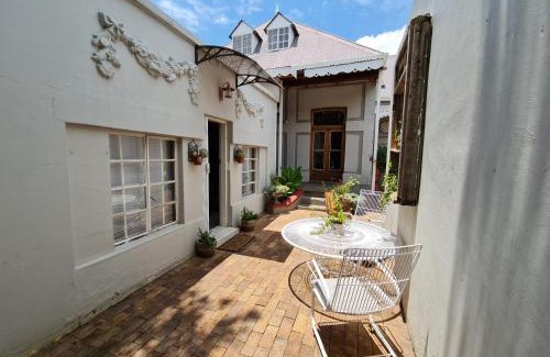 Potchefstroom Lit Et Petit-Déjeuner | Hill Manor Room 1 Self catering unit