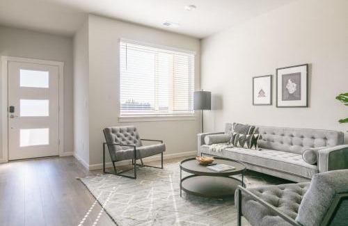 Hillsboro Appartement | Hillsboro 2br close to park restaurants PDX-8