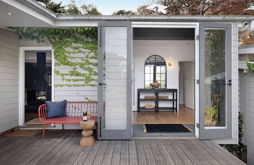 Red Hill South Maison | Hillside Cottage I Pool I Wineries