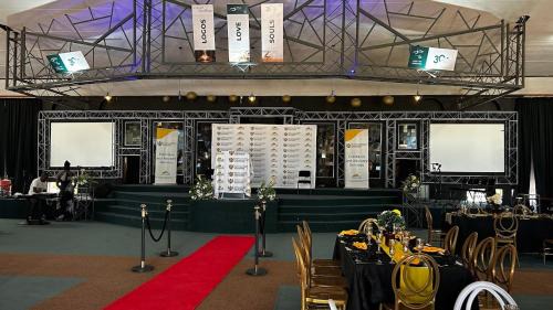 Mkhuhlu Appartement | Hilltop Assembly Conference Center