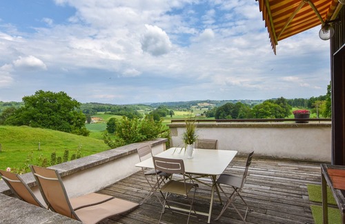 Parlan Villa | Belle maison en pierre avec jacuzzi