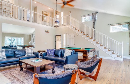 Atascadero Maison | Hilltop Heaven