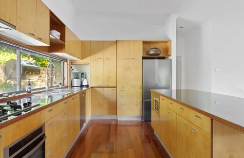 Merewether Appartement | Hilltop Hideaway Family Escape