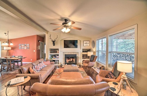 Holman Maison | Hilltop Hideout with Peaceful Mountain Views