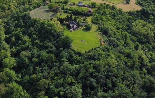 Erdut Maison | Hilltop House.