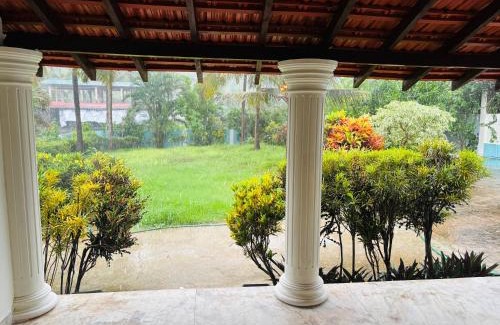 Canacona Maison | Hilltop nest cozy room with hills and forest view