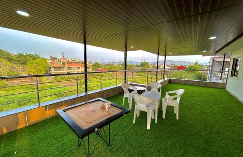 Lonavala Villa | Hilltop Villa , Lonavala by Ebony Stays | 3BHK Hilltop Stay with Valley Views