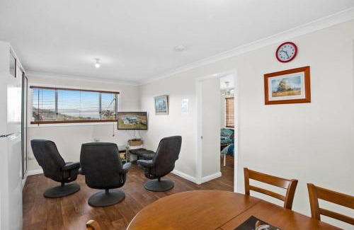 Upper Freestone Appartement | Hillview, a quiet country escape with views.