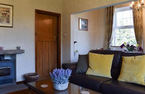 Milnthorpe Maison | Hillview