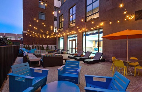 Central Business District Hôtel | Hilton Garden Inn Kalamazoo Downtown