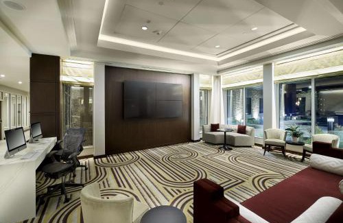 Town of North Hempstead Hôtel | Hilton Garden Inn Roslyn