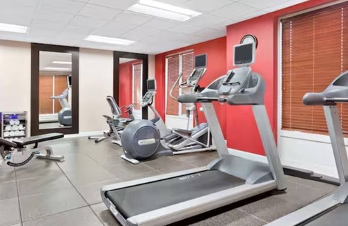 Tuscaloosa Hôtel | Hilton Garden Inn Tuscaloosa... great place to stay for college basketball fans