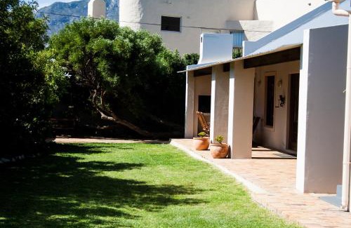 Pringle Bay Maison | Hilton House