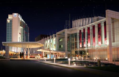 District Saint - Raymond - Vanier Hôtel | Hilton Lac-Leamy