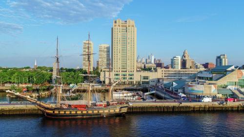 Society Hill Hôtel | Hilton Philadelphia at Penn's Landing