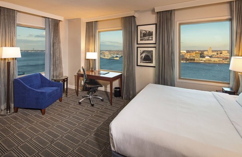 Society Hill Hôtel | Hilton Philadelphia at Penn's Landing
