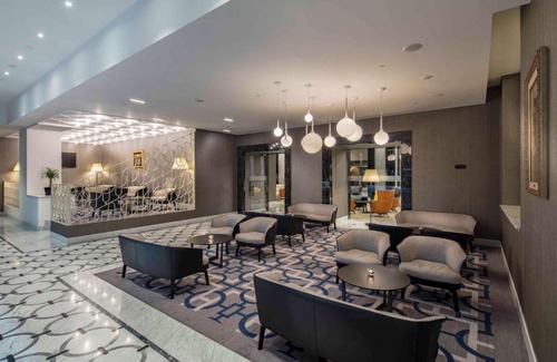 Downtown Hôtel | Hilton Podgorica Crna Gora