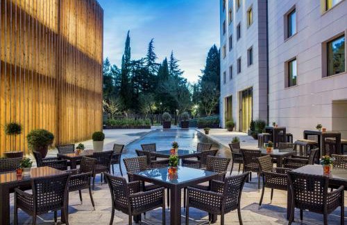 Downtown Hôtel | Hilton Podgorica Crna Gora