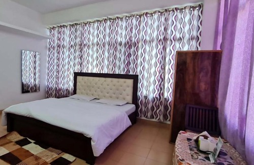 Shoghi Maison | Him Valley Homestay