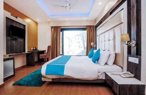 Shimla Hôtel | Himalayan Mountain and Valley View - Garden with bonefire - Ample Parking - Luxury Balcony rooms -by Aachman Stays! Mashobra
