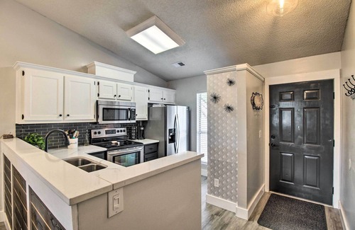 Hinesville Copropriété | Hinesville Condo: Grill, 4 Mi to Fort Stewart