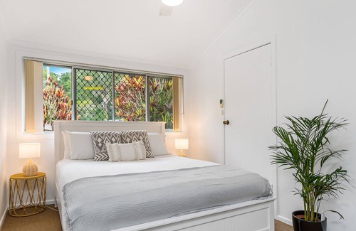 Burringbar Maison | HINTERLAND OASIS