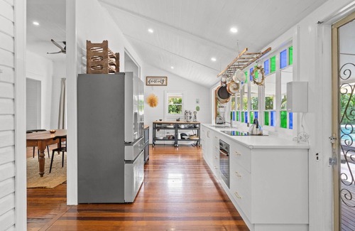 Lennox Head Maison | Hinterland Views - Pet Friendly - Charming Pet Friendly Queenslander with Pool