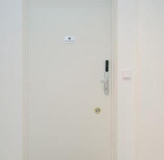Wieden Appartement | Hip APT perfect for 4 or 6, great district, metro